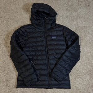 Patagonia Men's Down Sweater Hoody Black Puffer Jacket Size Small 800-Fill